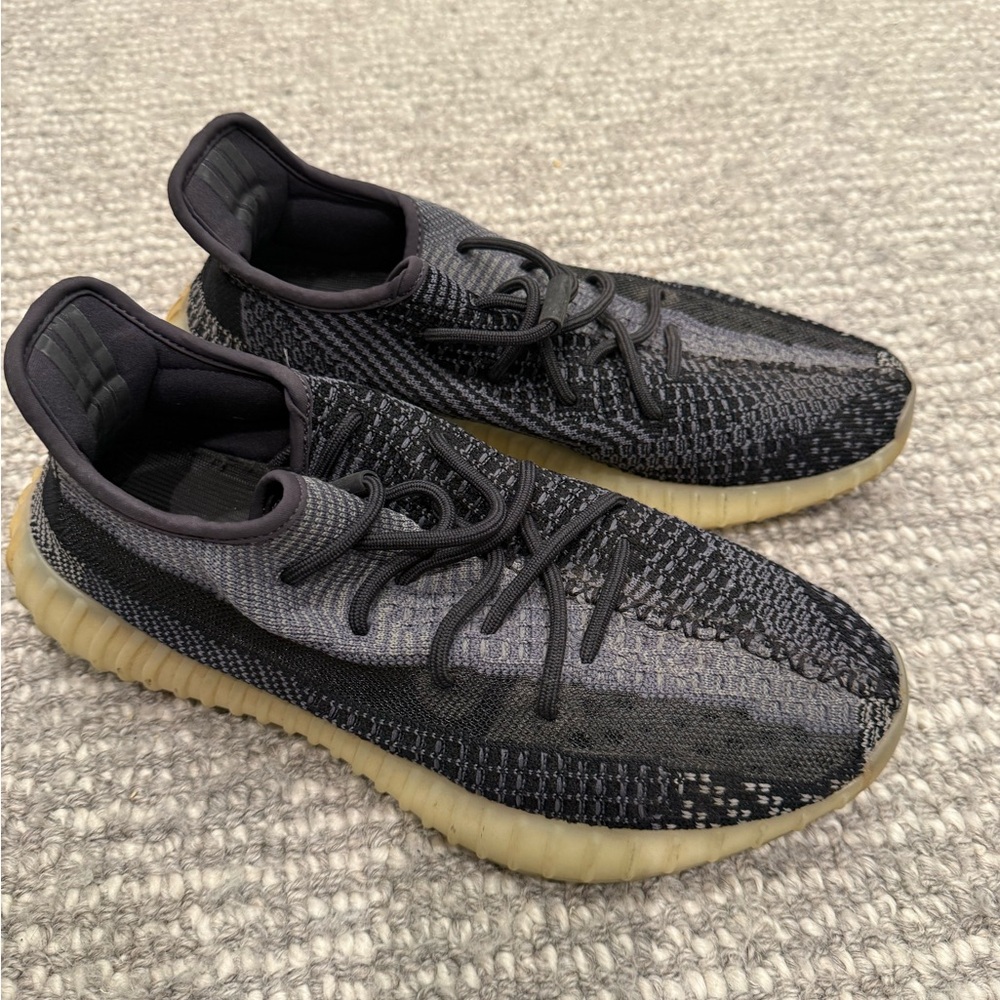 Adidas Yeezy Carbon Shoes